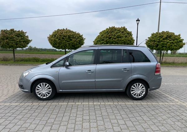 Opel Zafira cena 9900 przebieg: 238000, rok produkcji 2005 z Gostyń małe 67